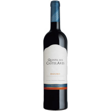 Quinta dos Castelares 2016 punainen viini