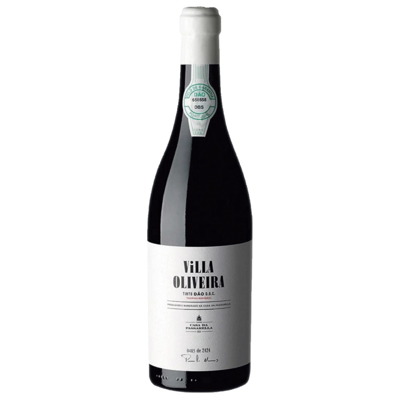 Casa da Passarella Villa Oliveira Touriga Nacional 2014 Červené víno Casa da Passarella Villa Oliveira Touriga Nacional 2014 Červené víno