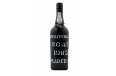 D'Oliveiras Boal 1982 Medium Sweet Madeira Wine