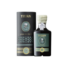 Titan 50 vuotta vanha portviini