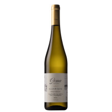 Gema Alvarinho 2022: Elegant, Citrusy White Wine