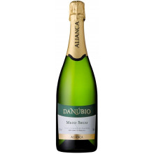 Danúbio Medium Dry Sparkling White Wine