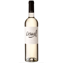 Vin blanc décontracté